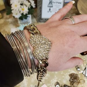VINTAGE CHUNKY RHINESTONE HEART BRACELET
